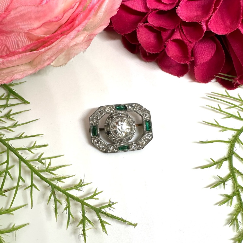 VINTAGE⚜️Art Deco Emerald Crystal Brooch